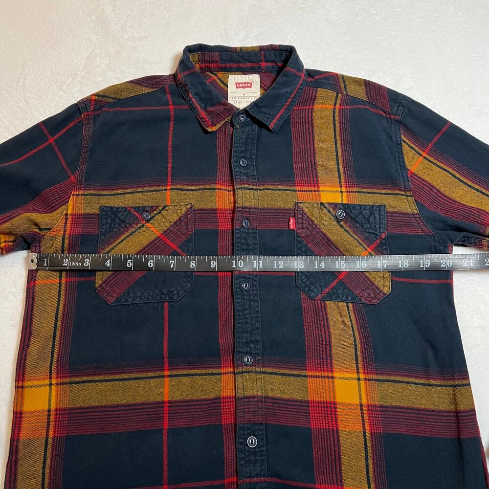 Levi's Men's Plaid Flannel Button Up Shirt Size M Hipster Layers Skater Cotton - Picture 7 of 10